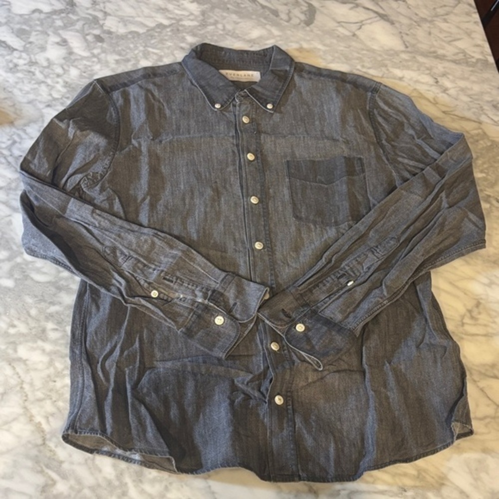 Men's grey chambray Button-Up Shirt size medium